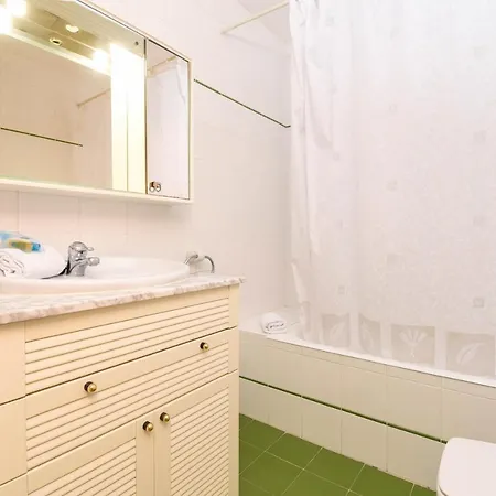 Teresa 8 Pax Villa